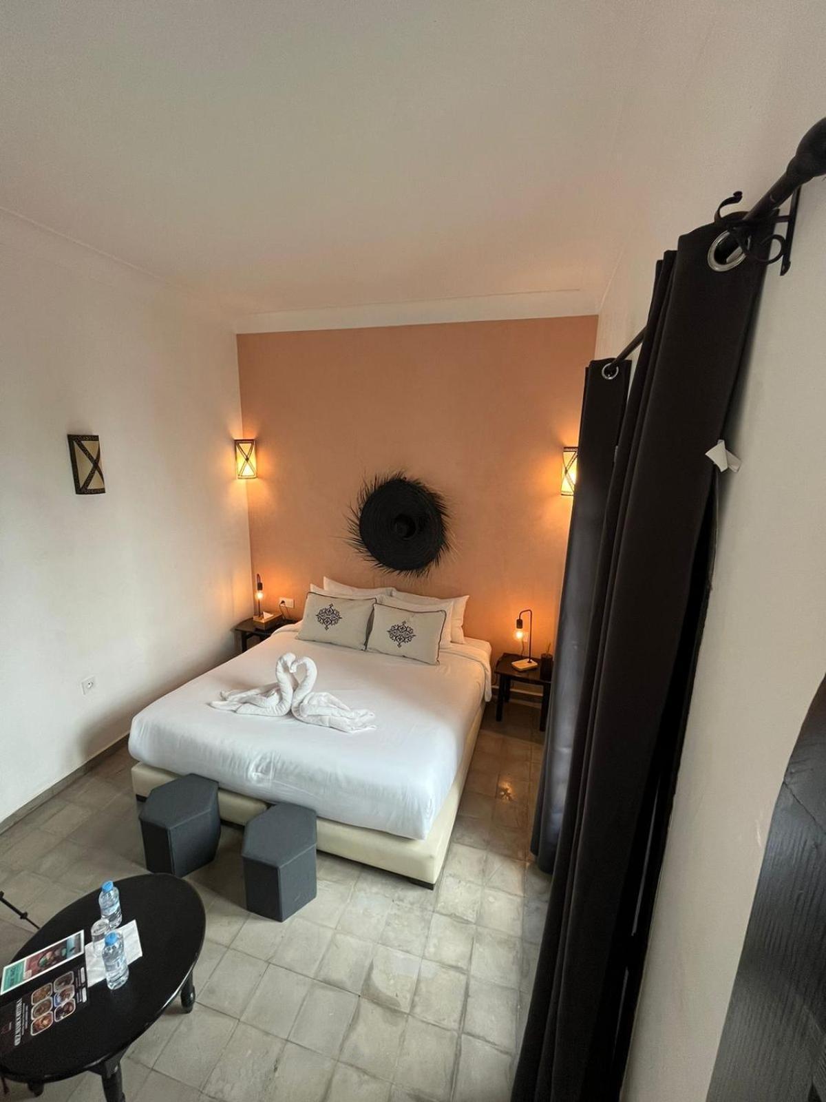 Riad Come & Va Marrakesh Buitenkant foto
